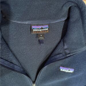Patagonia women’s Synchilla Marsupial quarter zip fleece